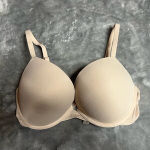 PINK Victoria's Secret Wear Everywhere Super Push Up Bra